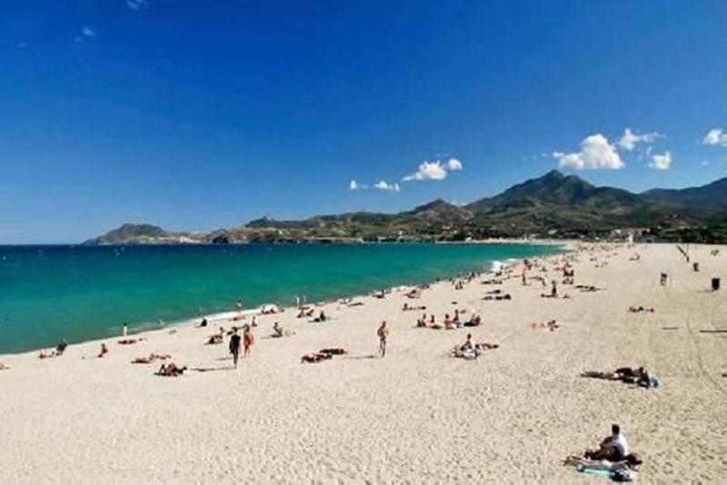 Hotelf1 Perpignan Sud ภายนอก รูปภาพ